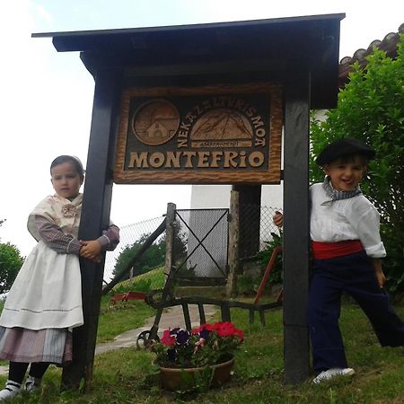Agroturismo Montefrio Urnieta Esterno foto